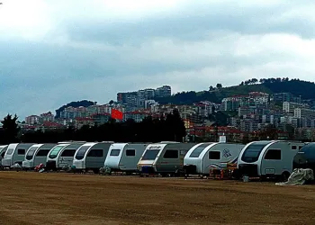 Mudanya 50’den fazla karavana ev sahipliği yapıyor