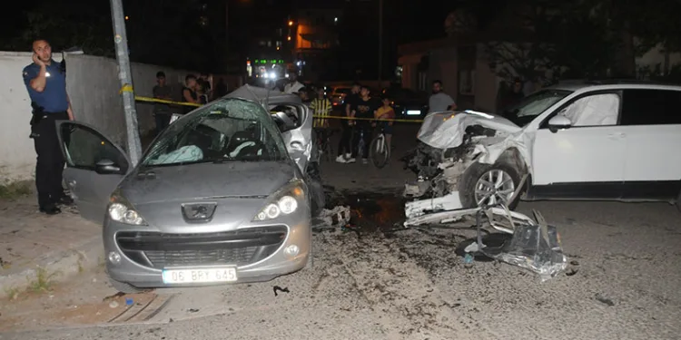 Trafik kazasında yaralanan astsubay hayatını kaybetti