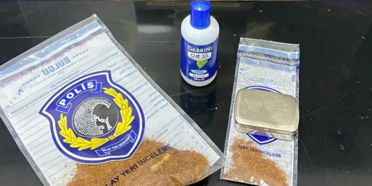 Üzerinde uyuşturucu madde çıkan şahıslar gözaltına alındı