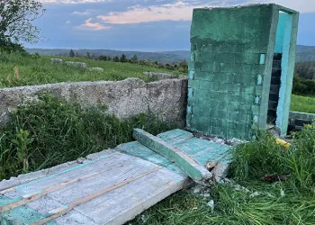 Piknik yapan gençler ölümden döndü