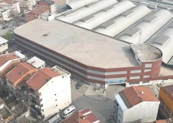 İnegöl’de bir kapalı otopark daha kullanıma açıldı