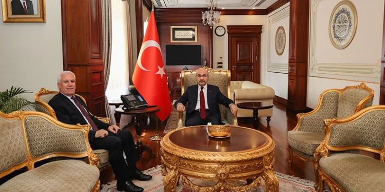 Mustafa Bozbey’den Bursa Vali Demirtaş’a ziyaret