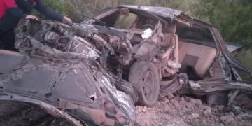 Diyarbakır’da otomobil ile pikap çarpıştı: 1 ağır yaralı
