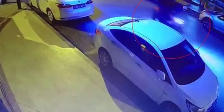 Esenyurt‘ta motosikletli saldırganlar dehşet saçtı