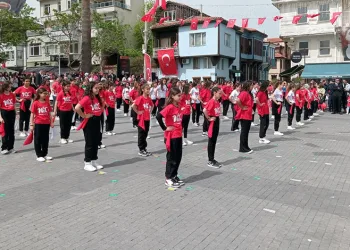 Mudanya’da 23 Nisan bayramı coşkusu