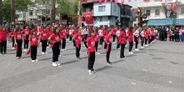 Mudanya’da 23 Nisan bayramı coşkusu