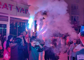 Bursa’da mahalle sakinleri geleneği bozmadı