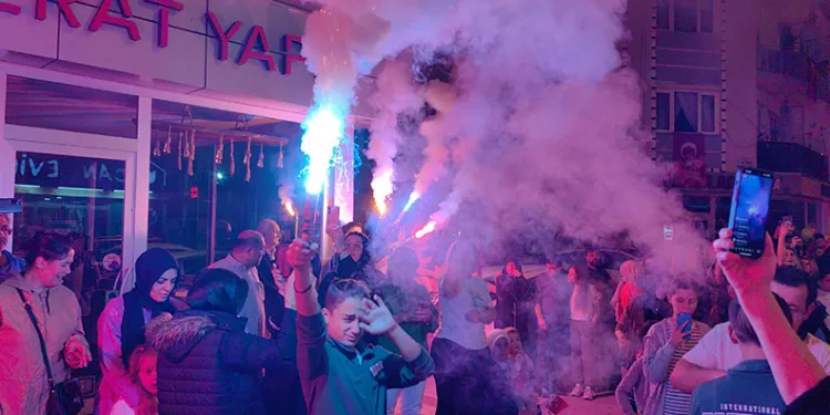 Bursa’da mahalle sakinleri geleneği bozmadı