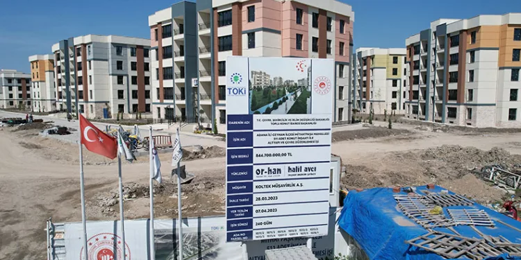 516 deprem konutu teslim edildi