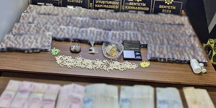 Konya’da on binlerce uyuşturucu hap ele geçirildi: 4 tutuklama