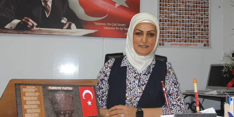 3 dönemdir muhtarlık ona emanet