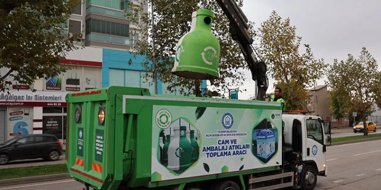 Yıldırım’da ‘Dönüşüme cam, doğaya can’