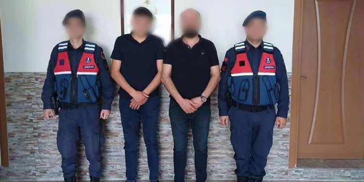 Bursa’da sahte zeytinyağı kaçakçıları yakalandı