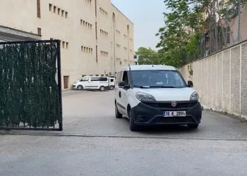Bursa’da icra memuru ile avukatı darp eden iş adamı tutuklandı