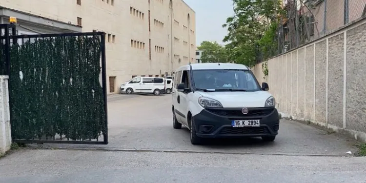 Bursa’da icra memuru ile avukatı darp eden iş adamı tutuklandı