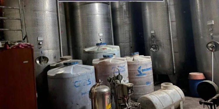 72 bin litre sahte şarap ele geçirildi