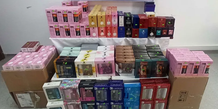 1 milyon 107 bin liralık kaçak parfüm ele geçirildi