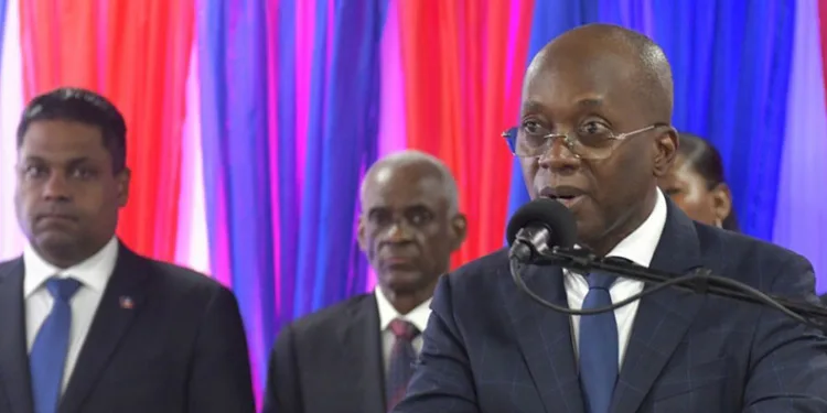 Haiti Başbakanı Henry istifa etti