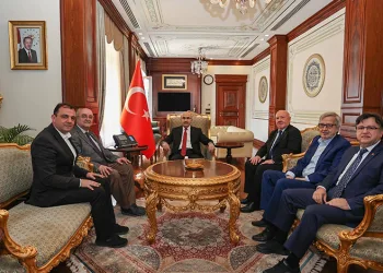Gazeteciler Vakfı’ndan Vali Demirtaş’a ziyaret