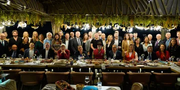İş dünyası iftar yemeğinde bir araya geldi
