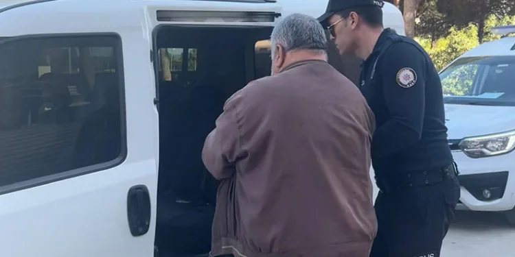Çanakkale’de haklarında kesinleşmiş hapis cezası bulunan 4 şüpheli yakalandı