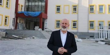 Ahmet Çolakbayrakdar, seçim sonrası hızlı başladı