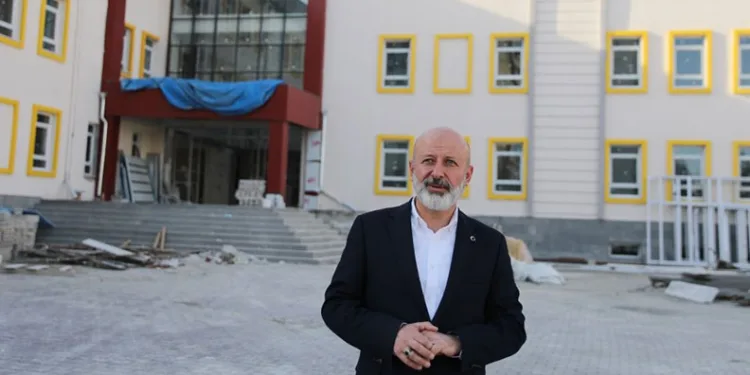 Ahmet Çolakbayrakdar, seçim sonrası hızlı başladı