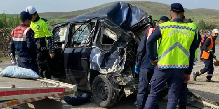 Kahramanmaraş’ta trafik kazası: 1 ölü, 2 ağır yaralı