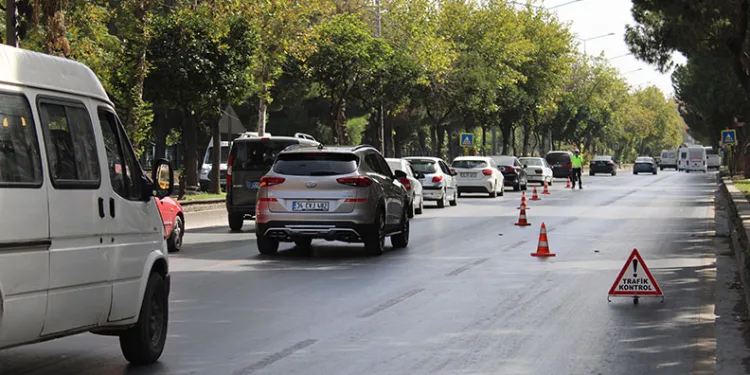 Son 1 ayda 9 bin araç cezadan kaçamadı