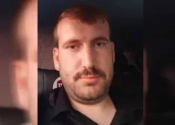 Alacak meselesi yüzünden abisini öldürdü