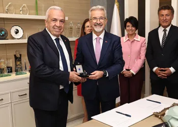 Şadi Özdemir görevi devraldı