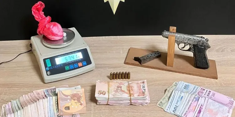 Kırklareli’nde uyuşturucu operasyonu: 11 gözaltı