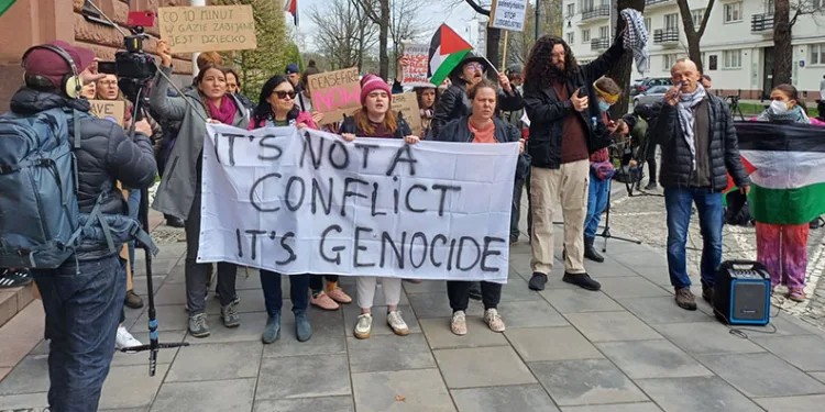Polonya’dan İsrail’e protesto notası