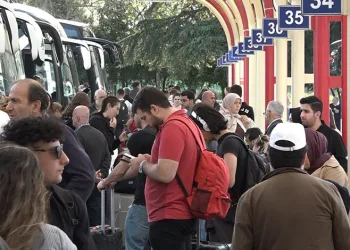 Bursa terminalinde bayram tatili yoğunluğu başladı