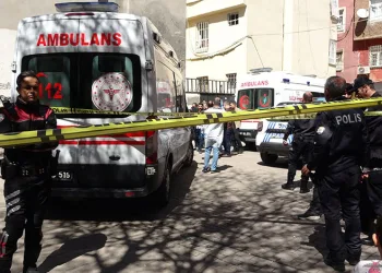 Diyarbakır’da yasak aşk cinayeti: Eşini ve sevgilisini öldürdü
