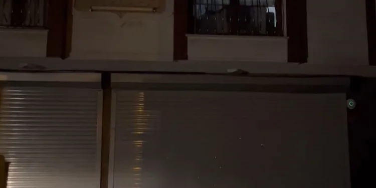 Haraç vermeyi reddedince işyeri ve evi kurşunlandı