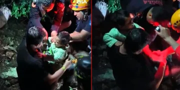 Kurtarılan bebek, ekiplerin ilgi odağı oldu