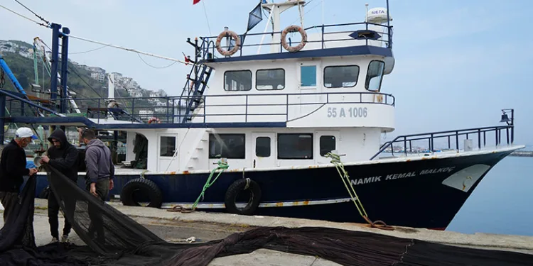 Balıkçılar çaçaya hazırlanıyor