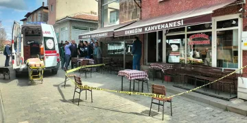 Husumetlilerin silahlı kavgasında kan aktı: 2 ölü