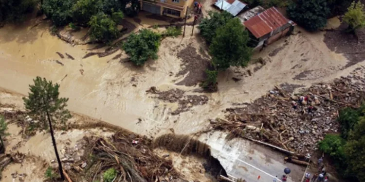 Meteorolojik afetler depremlerden daha fazla insanı öldürüyor