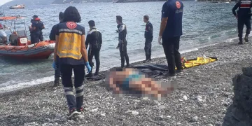 Marmaris’e tatile gelen İngiliz turist denizde hayatını kaybetti