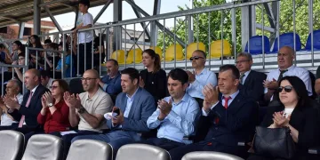 Başkan Zencirci’den sporculara destek
