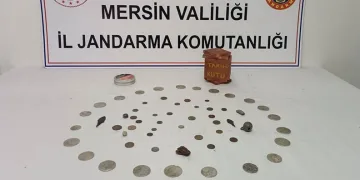 Çok sayıda tarihi eser ele geçirildi, 2 şüpheli yakalandı
