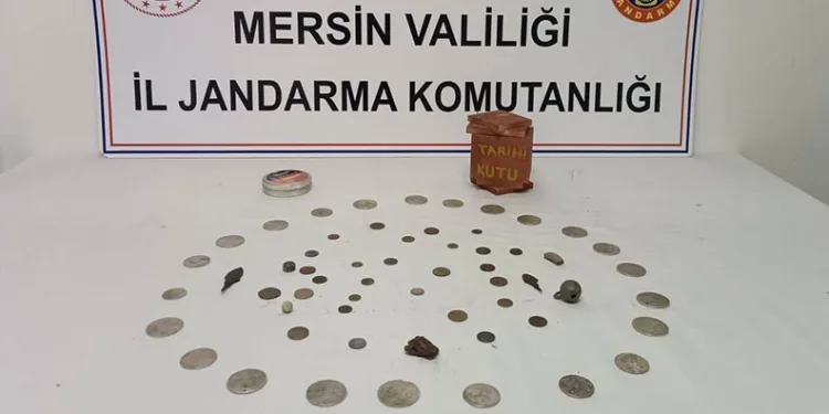 Çok sayıda tarihi eser ele geçirildi, 2 şüpheli yakalandı
