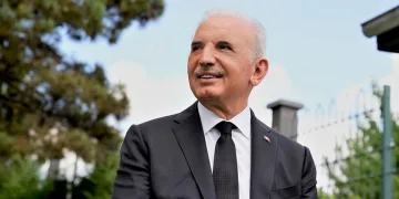 Ümraniye Belediye Başkanı İsmet Yıldırım ikinci kez kazandı