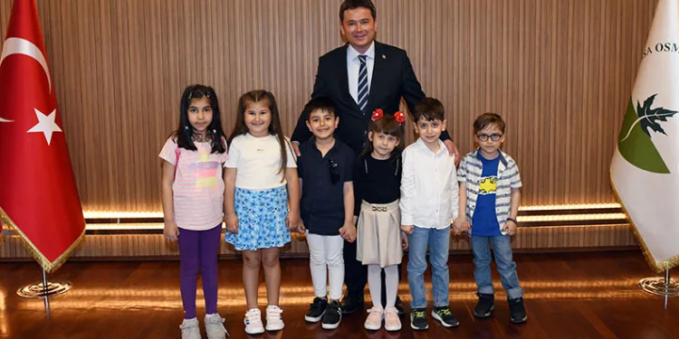 Osmangazi’den çocuklara 23 Nisan sürprizi