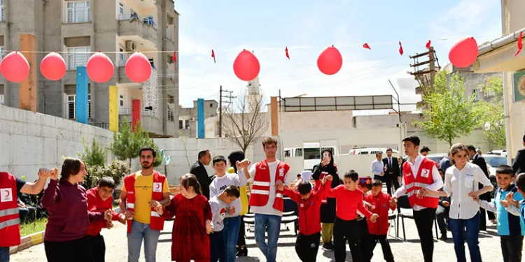 Cizre’de Otizm Farkındalık Günü kutlandı