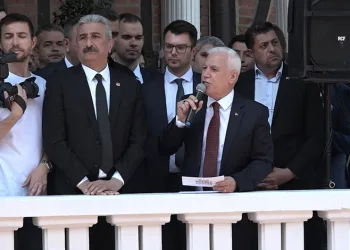 Mustafa Bozbey göreve başladı, ilk mesajını verdi