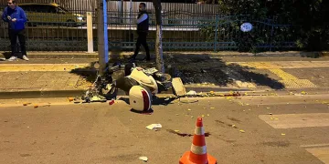 Motosiklet ağaca çarptı, sürücü hayatını kaybetti