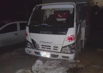 At eti baskını: Kamyonetten at eti çıktı, ahırda ise 3 at bulundu